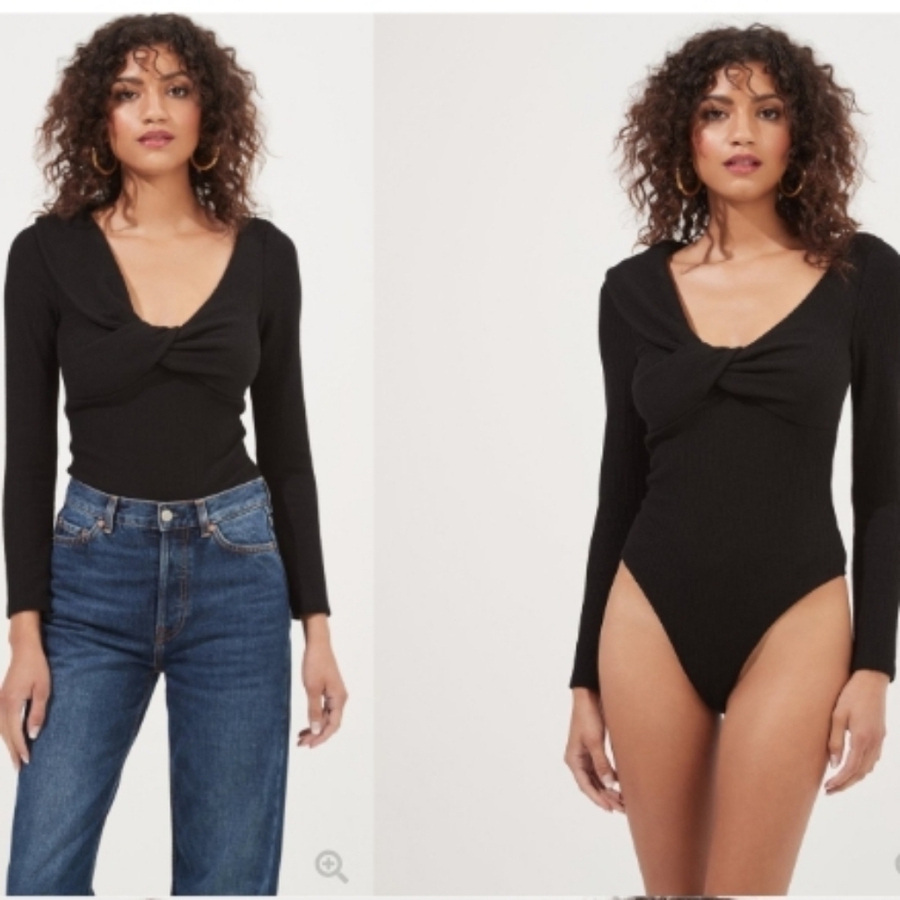 ASTR THE LABEL Iggy Twist front long sleeve bodysuit Size XS